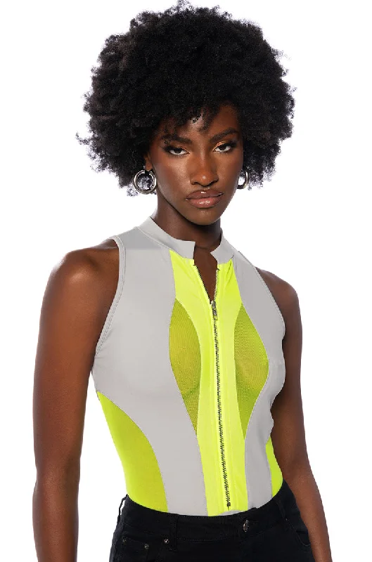 RACE MY MIND ZIPPER DETAIL SLEEVELESS BODYSUIT