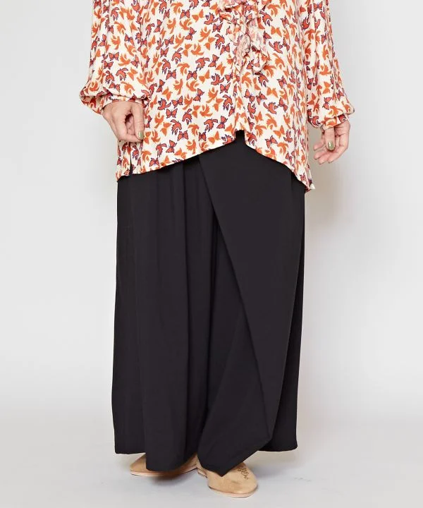 Effortlessly Chic Wide Leg Pants